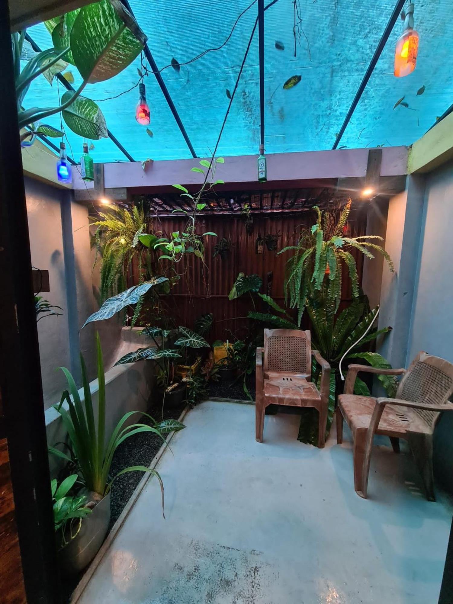 加姆波勒 La Pinchi " Pinchi'S Bed "酒店 外观 照片