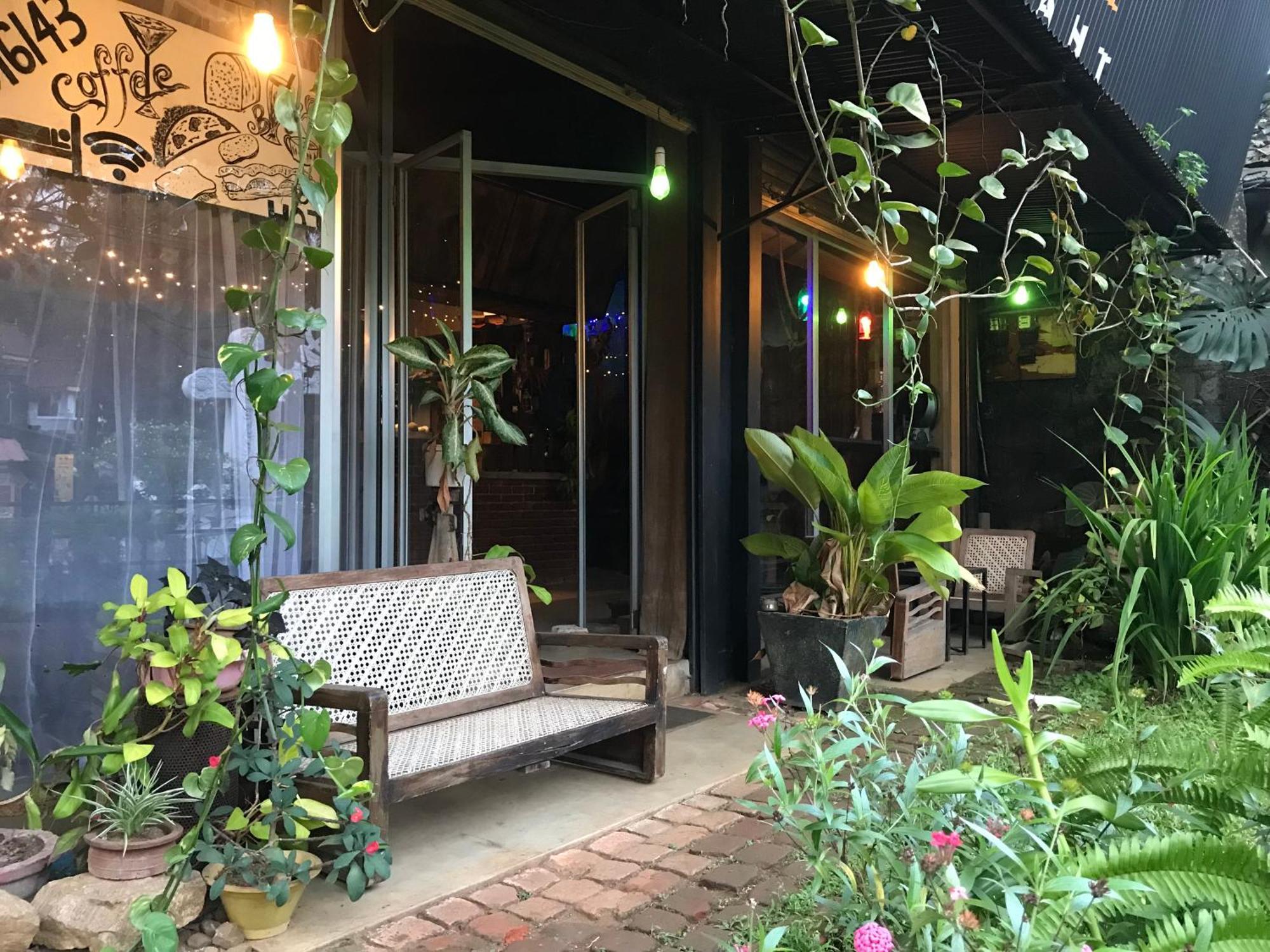 加姆波勒 La Pinchi " Pinchi'S Bed "酒店 外观 照片